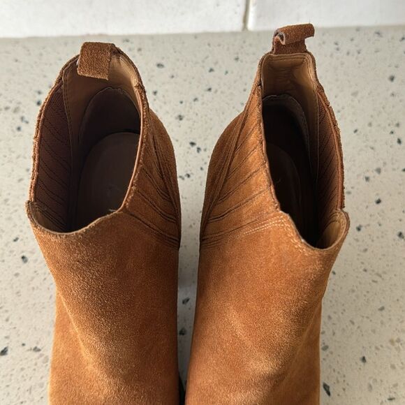 MARC FISHER GADRI Tan Suede Leather Ankle Booties Pointed Toe Pull On Size 7.5M - Picture 16 of 16